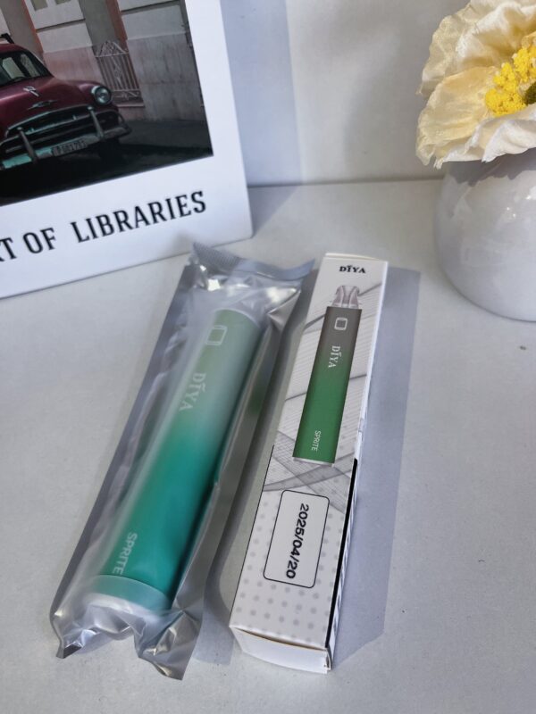 【DIYA叮啞7500口拋棄式】新款叮啞可充電霧化桿-叮啞7500口puffs油倉加長版電子煙-30/50mg｜美滋滋糖果屋